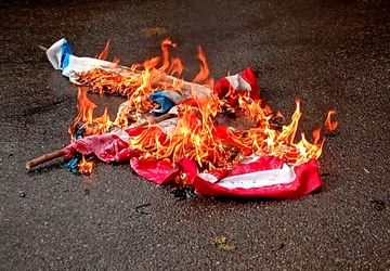 مردم غیور شهرستان دره‌شهر اغتشاشات را محکوم کردند