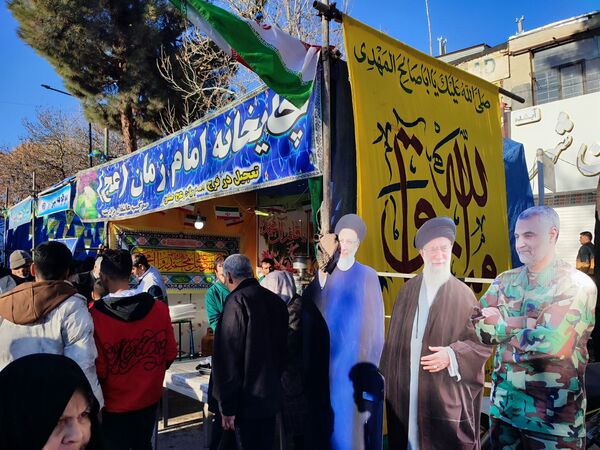 قاب پانا میزبان ساعات اولیه جشن بزرگ خیابانی در نیشابور 