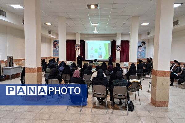 کارگاه توانمندسازی دبیران درس تفکر و سبک زندگی در پردیس
