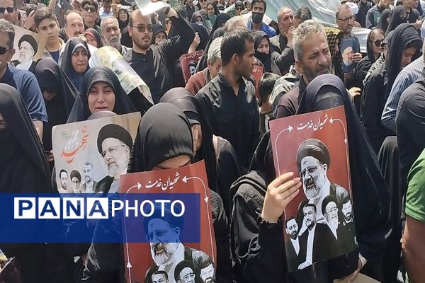 وداع تاریخی مشهدی‌ها با خادم‌الرضا؛ شهید جمهور