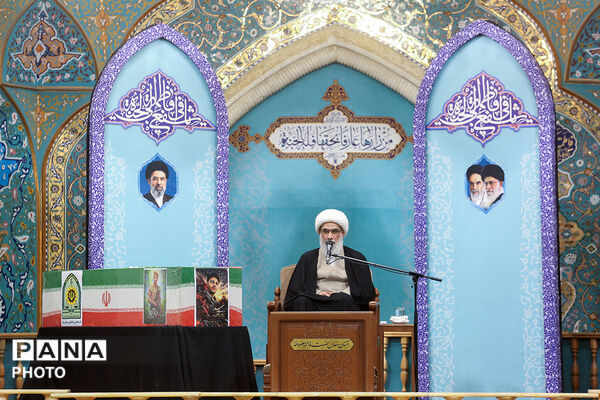 وداع با پیکر مطهر شهید عباس آقایی در قم