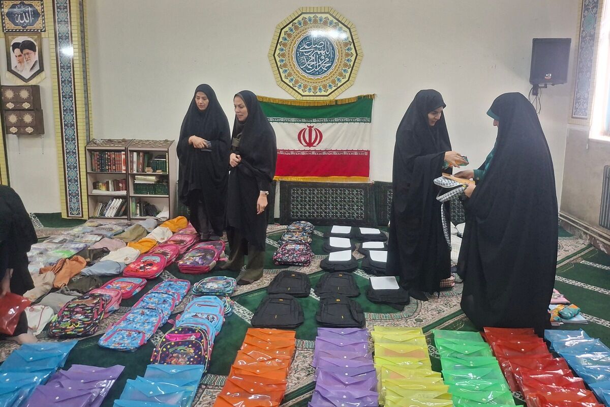 مشق دوستانه به یاد ۳۰۰۰ شهید شهرستان ری