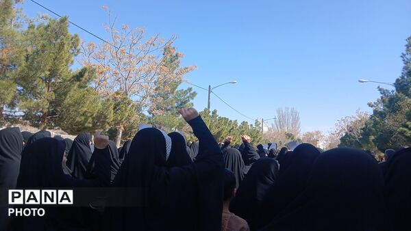 حضور پرشور مردم  شهرستان باخرز در خونخواهی رهبر شهید