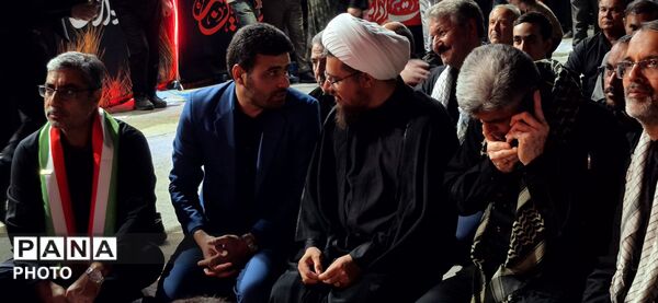 مشهد در تکاپوی تشییع رهبر شهید انقلاب