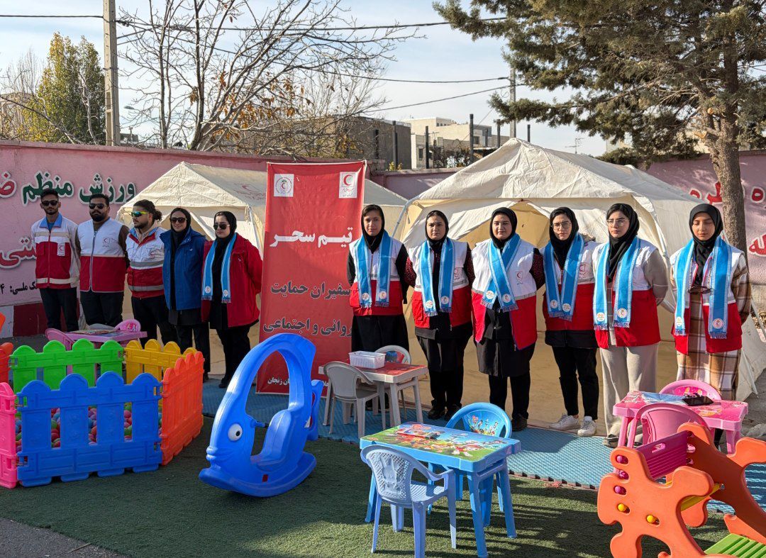 اجرای بیست‌وهفتمین مانور «زلزله و ایمنی» در دبیرستان مهدیه زنجان