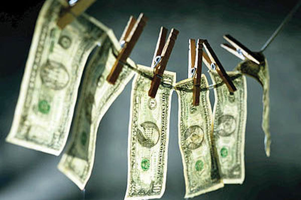 دستگاه‌ها اقدامات خود در کاهش ریسک‌های پولشویی را به مرکز اطلاعات مالی گزارش دهند