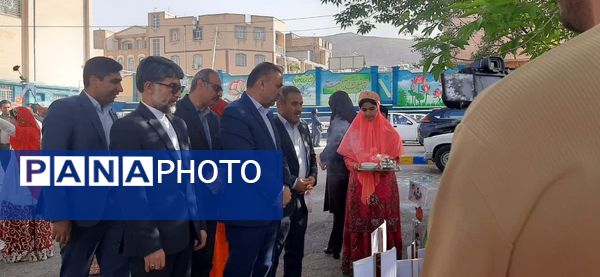 آیین نمادین «سپاس معلم »در ناحیه یک شهرکرد 