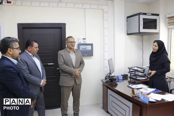 تقدیر فرماندار فیروزکوه از کارکنان تأمین اجتماعی و بهزیستی به مناسبت هفته تأمین اجتماعی