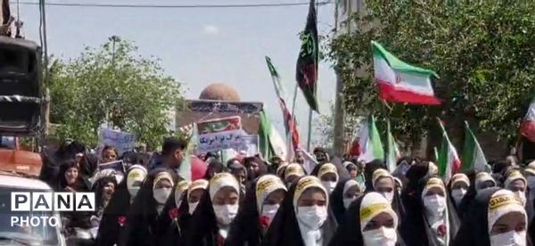 رزمایش بانوان جانفدای ایران در شهر آوه