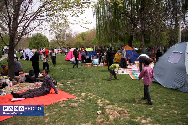 ۱۳ فروردین روز دوستی با طبیعت