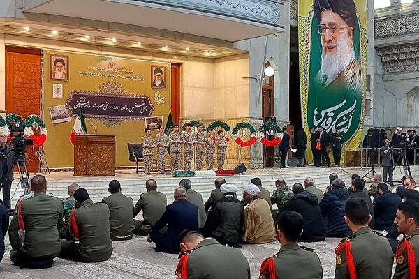 ویژه برنامه سالروز ورود امام خمینی به میهن در حرم مطهر ایشان