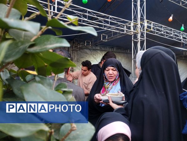 جشن بزرگ خیمه الانتظار در خیابان انتظار