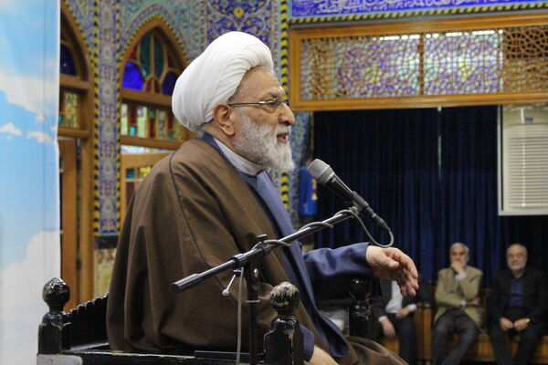 مراسم بزرگداشت شهید سید حسن نصرالله در شهر یزد 