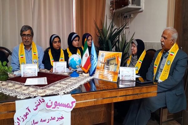  جلسه کمیسیون دانش‌آموزان مدرسه ساز استان اصفهان 