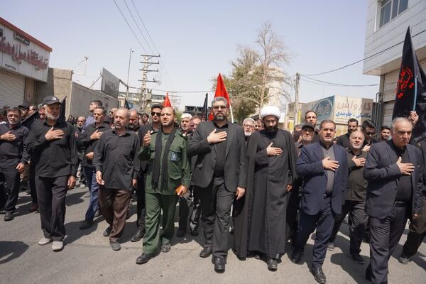 طنین فریاد «لبیک یا حسین(ع)» در پیاده‌روی باشکوه جاماندگان اربعین حسینی در شهرستان قدس