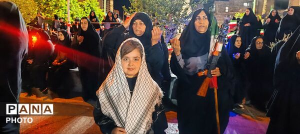 حضور گسترده مردم پلدختر در اجتماعات شبانه 