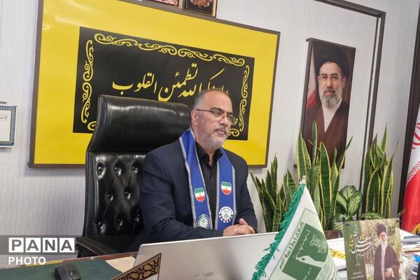 تجلیل از پیشتازان فعال؛ تجلی روح مشارکت در سالروز تأسیس سازمان دانش آموزی 