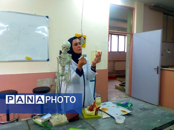 برگزاری کلاس‌های علمی و پژوهشی در پژوهشسرای بوعلی سینا شهرستان ملارد