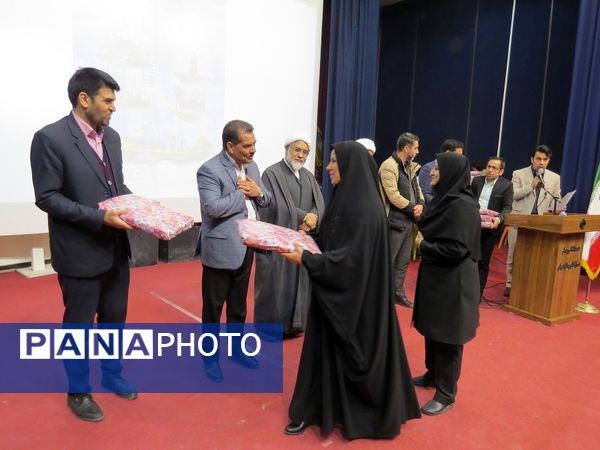 همایش بزرگداشت هفته امور تربیتی در بجنورد