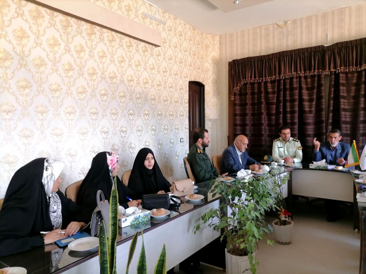 خبرنگاران در جنگ تحمیلی ۱۲ روزه ؛ سربازان سنگر آگاهی و حقیقت بودند