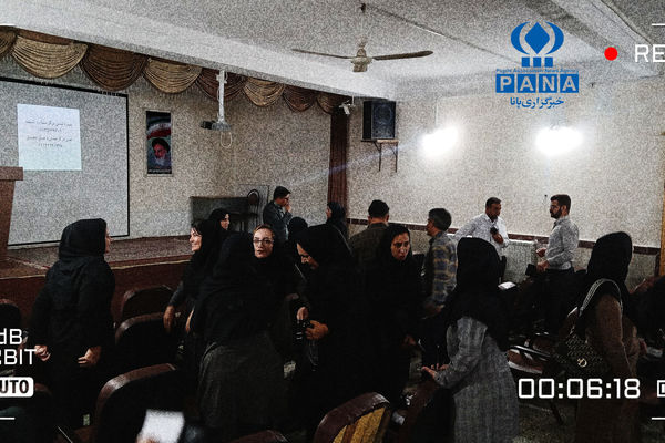 نشست توانمندسازی مربیان پرورشی دهگلان با حضور ۷۰ مدیر و مربی برگزار شد