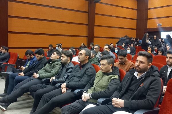 همایش ملی مربیان تربیت‌بدنی در بهارستان ۲