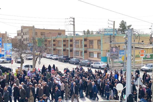 شور انقلابی در پیشوا، همه یکصدا برای ایران در 22 بهمن