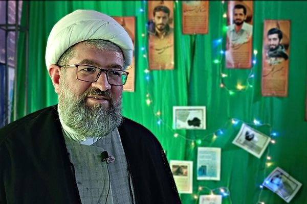 معتکفین دختران حاج قاسم هستند