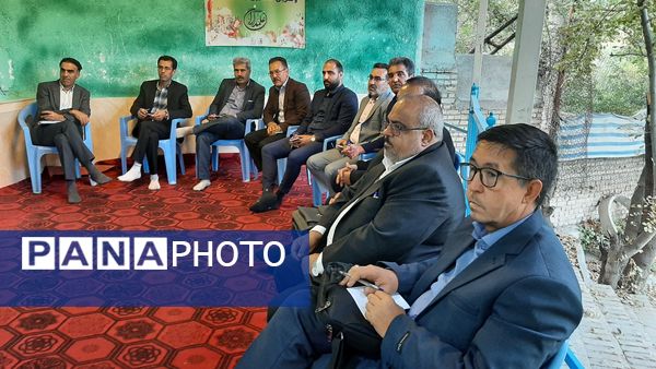 میم مثل مدیر 