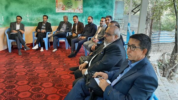 میم مثل مدیر 