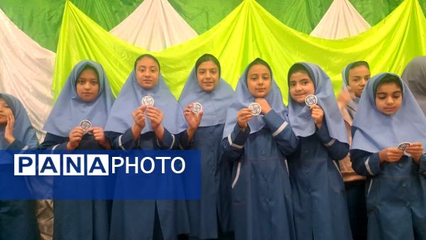 افتتاح طرح سفیران سلامت در دبستان دخترانه ام البنین یزد