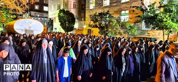 مراسم پر اقتدار انقلابی به همراه نماز استغاثه