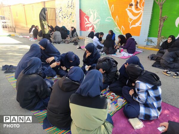 صبحانه سالم در دبیرستان شاهد ملارد 
