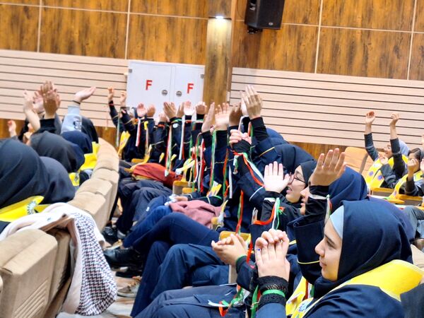 جشن یاوران انقلاب در تربت حیدریه 