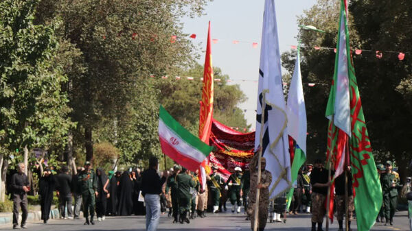 کاروان عشق و وفا از میدان بزرگمهر تا گلستان شهدا