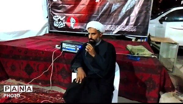 نماز جماعت همراه با اجتماعات شبانه در حسینیه شهدای شهر بار نیشابور 