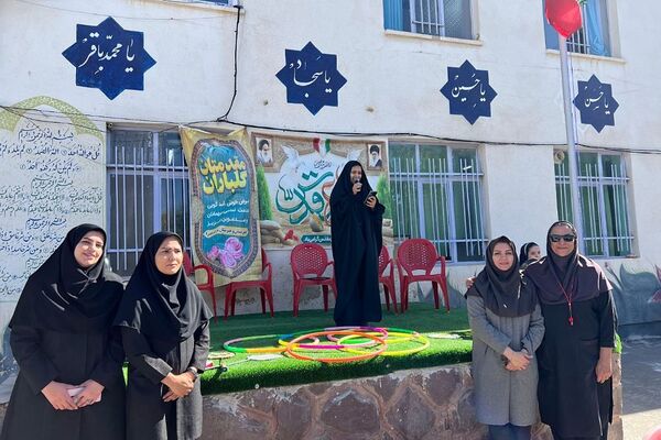 برگزاری المپیاد درون مدرسه ای در دبیرستان مریم عذرا دماوند