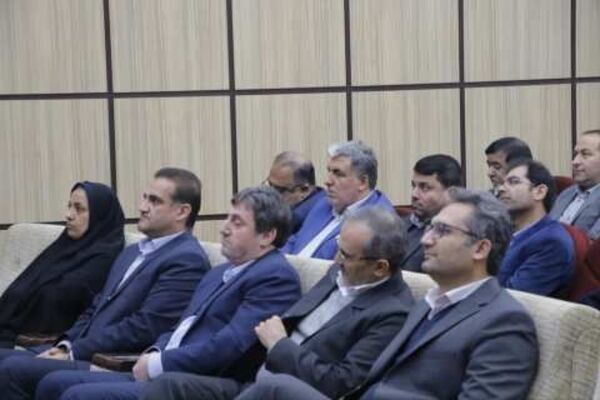 تقدیر از مسئولین سوادآموزی منطقه چهاردانگه به مناسبت کسب رتبه سوم استانی نهضت سوادآموزی 