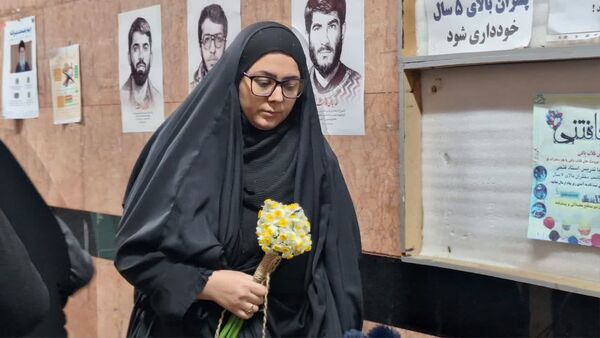 استقبال خانواده‌ها از دختران معتکف در مسجدالنبی کرج