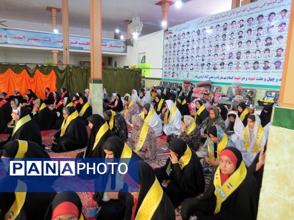 بازدید قائم مقام سازمان دانش‌آموزی از دانش‌آموزان پیشتاز معتکف بام و صفی‌آباد