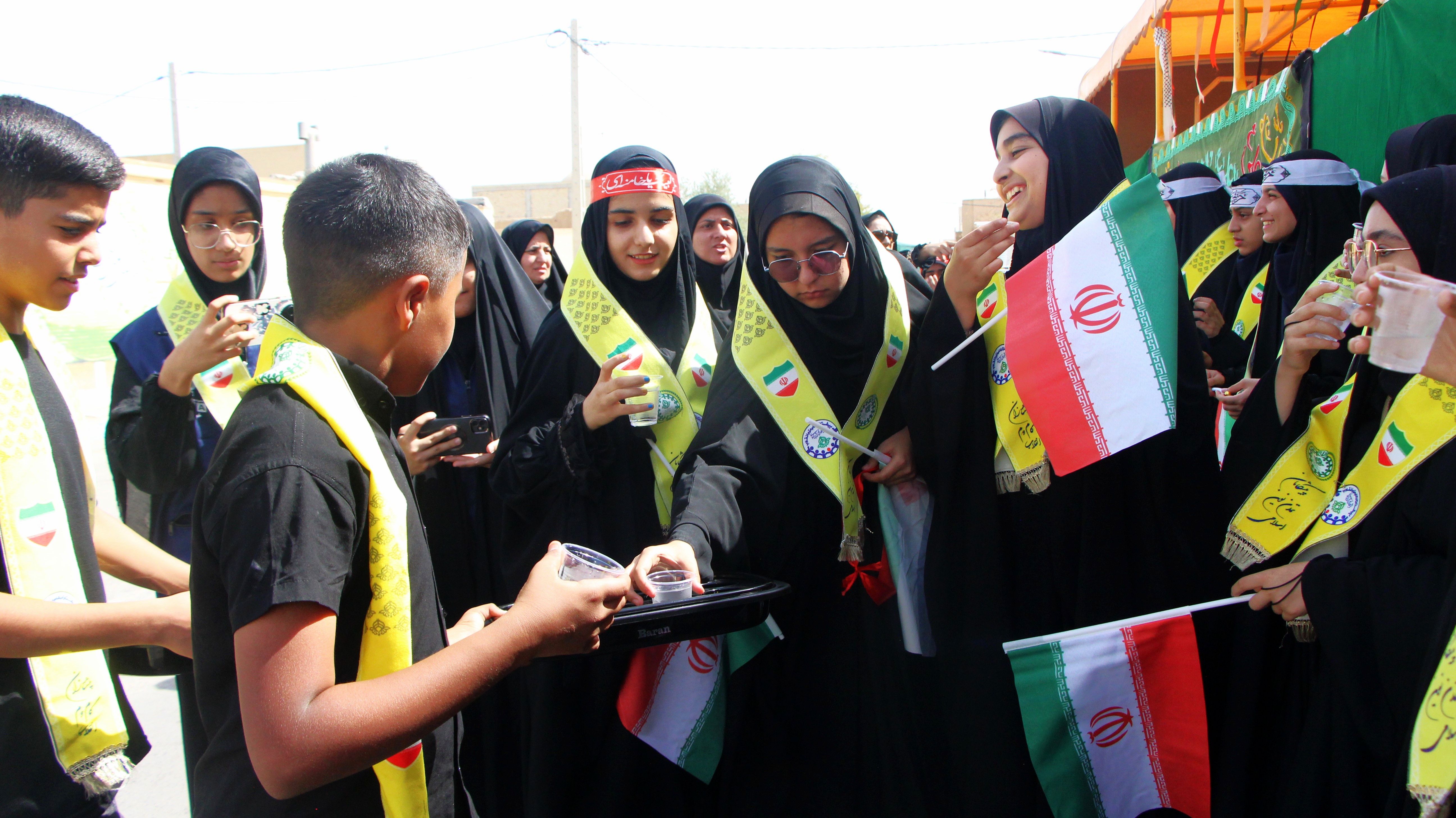 برپایی موکب عشاق الحسین در استان یزد