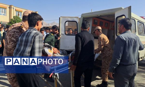 آیین نواختن زنگ پدافند غیرعامل در زاوه