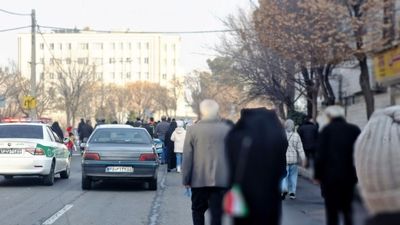  پارک گلچین درمدار انقلاب اسلامی