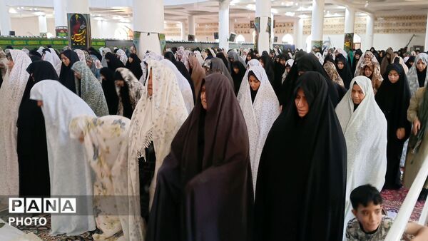 برپایی نماز باشکوه جمعه شهرستان نظرآباد