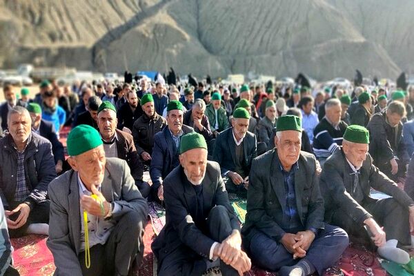 برگزاری نماز عید فطر در شهرستان نیشابور 