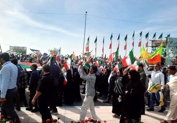 حضور گسترده مردم هرمزگان در راهپیمایی باشکوه ۲۲ بهمن