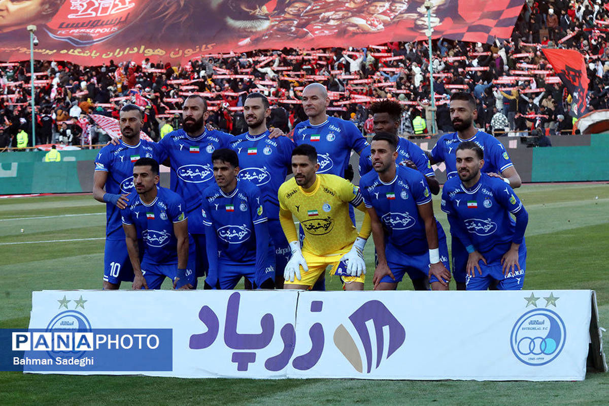 حضور مربیان بی مصرف استقلال را تا مرز قعرنشینی پیش برد