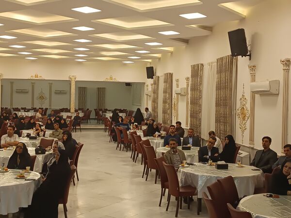  مجمع انجمن اولیا و مربیان در  دبیرستان شاهد ارض اقدس 