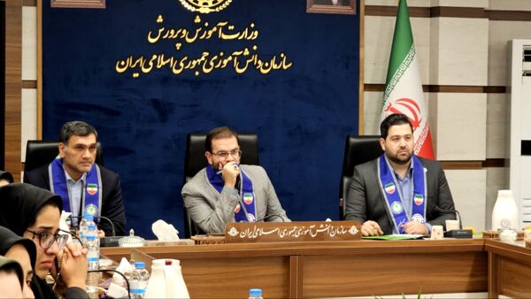 نشست تخصصی پرورشی  گلستان با قائم مقام سازمان دانش‌آموزی