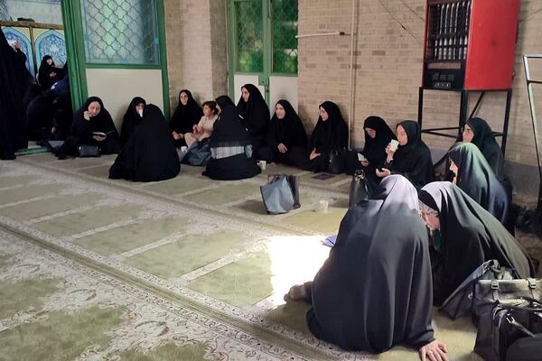 مراسم سالگرد ارتحال امام خمینی (ره) و بزرگداشت شهدای خدمت در ناحیه 2 شهرری